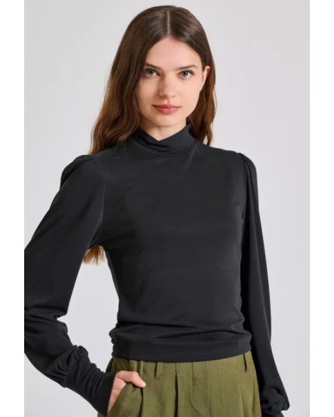 Γυναικεία Μπλούζα Funky Buddha FBL010-109-07 ΜΠΛΟΥΖΕΣ - ΤΟΠ Γυναικεία Μπλούζα Funky Buddha FBL010-109-07 ΜΠΛΟΥΖΕΣ - ΤΟΠ