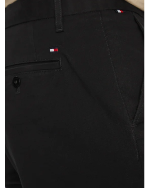 Ανδρική Βερμούδα Chino Tommy Hilfiger HARLEM MW0MW23568 Beige/Black ΒΕΡΜΟΥΔΕΣ