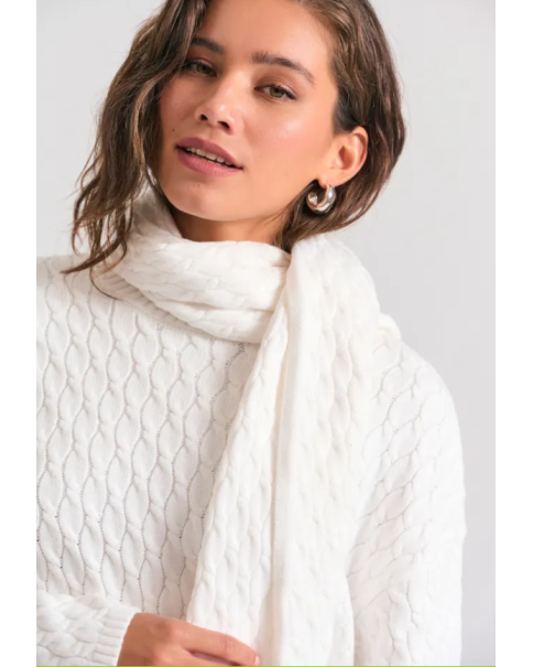 Γυναικείo Πλεκτό πουλόβερ με ανάγλυφο σχέδιο και κασκόλ Funky Buddha FBL012-130-09 Γυναικείo Πλεκτό πουλόβερ με ανάγλυφο σχέδιο και κασκόλ Funky Buddha FBL012-130-09