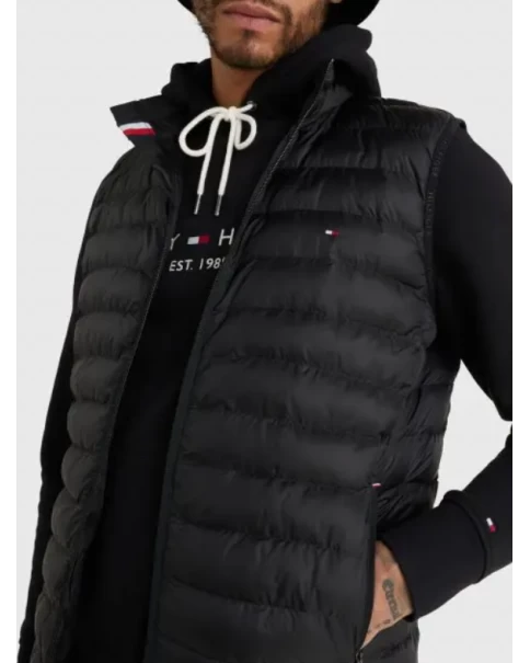 Αμάνικο Μαύρο Μπουφάν Tommy Hilfiger MW0MW18762