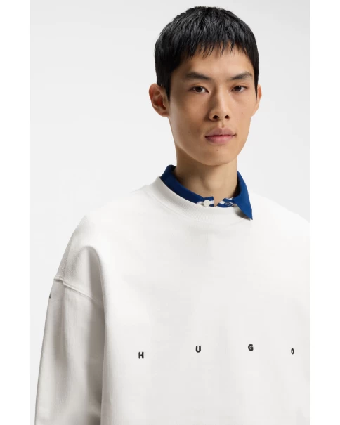 Ανδρικό Φούτερ Crewneck HUGO Darislong 50563465 102 ΦΟΥΤΕΡ & HOODIES Ανδρικό Φούτερ Crewneck HUGO Darislong 50563465 102 ΦΟΥΤΕΡ & HOODIES